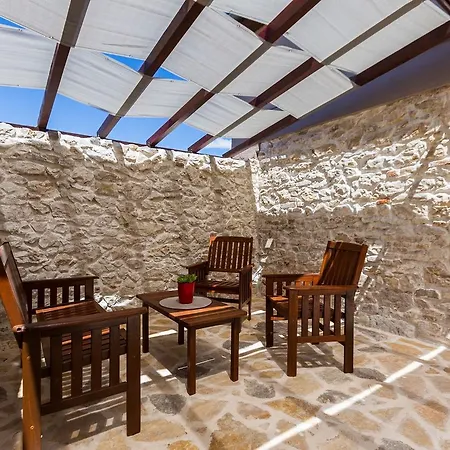 شقة Kruljac 2br Holiday House